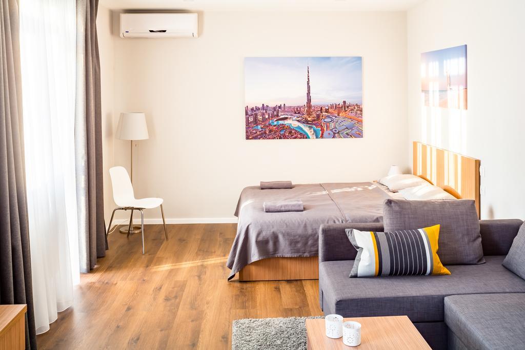 Apartments On The Square Of Prince Svyatoslav Lviv Ngoại thất bức ảnh